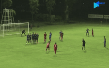 Cú đá phạt thành bàn 'tuyệt đỉnh' của tuyển thủ U22 Việt Nam