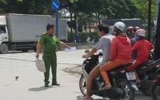 Tranh giành khách, hai tài xế xe ôm chém nhau nhập viện