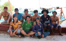 Ngư dân Việt Nam kể chuyện cứu 22 thuyền viên Philippines bị tàu Trung Quốc đâm