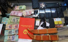 Đường dây cho vay nặng lãi 'khủng' thu nợ bằng súng nhựa