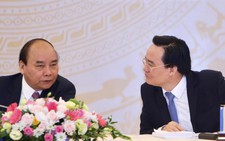 Gỡ 'vòng kim cô' cho giáo viên