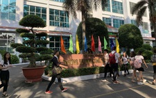 Hàng loạt đại học cho sinh viên học trở lại từ 4-5