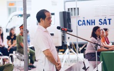 Đấm rách môi cán bộ đoàn cưỡng chế, lãnh 2 năm tù