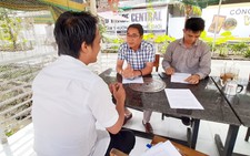 Bí thư xã bị cảnh cáo vì đi du lịch gửi đơn khiếu nại cấp trên