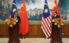 Malaysia hứa không liên kết với nước lớn trong chuyện Biển Đông