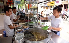 Ông già xe lôi miệt Sa Đéc luận phở miền Tây