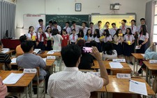 Buổi họp phụ huynh kỳ lạ với những bức 'thư tình'