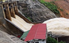 Mưa lớn, các thủy điện xả lũ
