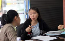 Xin thêm 10 ngày để giải quyết vụ cô giáo quỳ xin về trường cũ
