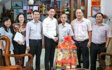 Lãnh đạo TP.HCM chúc tết cán bộ lão thành hưu trí