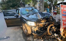 Xe hơi tông chết tài xế Grab 64 tuổi và làm nữ tiếp viên hàng không bị thương