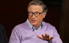Tỉ phú Bill Gates: Tỉ lệ người chết vì COVID-19 sẽ giảm đáng kể cuối năm nay