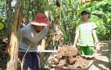 Nông dân Bến Tre hào hứng khởi nghiệp với vốn GREENFEED