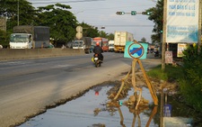 Bẫy giao thông giăng đầy rẫy trên quốc lộ 1 về miền Tây