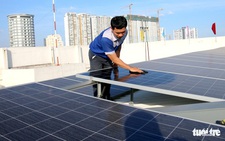 Thủ tướng chỉ đạo rà soát việc tiêu thụ điện giảm, phải cắt nguồn mặt trời