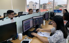 Tiền đổ mạnh vào chứng khoán, thu thuế tăng vọt 320%