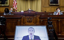 40 bang Mỹ cùng ký đơn kiện Facebook