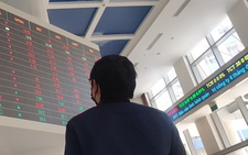 Chứng khoán 'rực lửa' giảm sâu