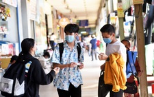 Sinh viên đổ về quê tránh dịch