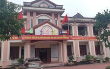 Dân 'dài cổ' chờ bố trí cán bộ địa chính xã