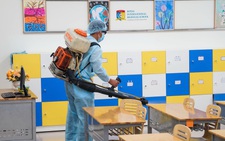 TP.HCM, Hà Nội lấy ý kiến phụ huynh về việc đi học lại