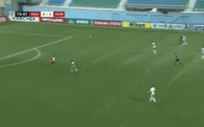 Bùi Tiến Dũng mắc sai lầm, nhận bàn thua trên chấm phạt đền tại AFC Cup