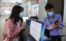 Nhà ga, bến xe ở TP.HCM: Trước khi vào ghế ngồi là phải khai báo y tế