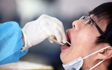 Công nhân thấy an tâm khi được xét nghiệm sàng lọc COVID-19