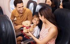 Vietjet tung thẻ 'vạn năng', khách bay được cả năm không giới hạn số chuyến