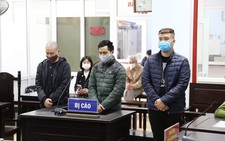 Ba thanh niên đấm vào mặt công an bị phạt 8 đến 9 tháng tù