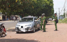 Đâm nhau vì giành khách, 1 tài xế taxi tử vong