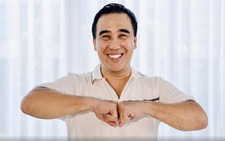 Thử thách lan tỏa năng lượng tích cực và những câu chuyện của sao Việt