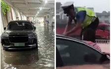 Báo Trung Quốc khuyên người dân 'hễ thấy nước dâng cao thì cứ bỏ xe chạy'