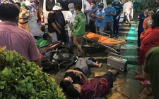 Ôtô húc hàng loạt xe máy trên đường Xô Viết Nghệ Tĩnh, nhiều người bị thương