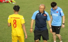 Dời các trận vòng loại World Cup 2022: Park Hang Seo 'thất nghiệp', V-League 2020 mừng
