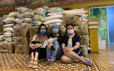 Ở lại tâm dịch, 'đốt lửa' yêu thương