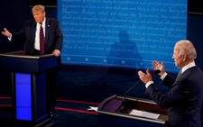 Trump - Biden công kích nhau gay gắt trong buổi tranh luận đầu tiên