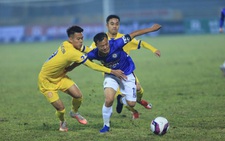 V-League 2021: Nhờ đâu chủ nhà Nam Định tạo nên cơn ‘địa chấn’ trước CLB Hà Nội?