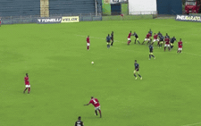 Xem cú sút phạt gần giữa sân ghi bàn đẹp như 'siêu phẩm' của Ronaldinho ở World Cup 2002