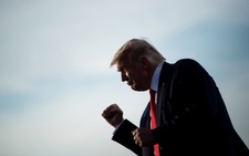 Tòa án tối cao Mỹ bãi bỏ hai vụ kiện ông Trump thu lợi bất chính khi đương nhiệm