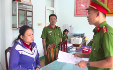 Một phụ nữ giả danh đàn ông lừa tình lẫn tiền tỉ một phụ nữ