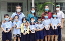 Thầy hiệu trưởng 'bao đồng'