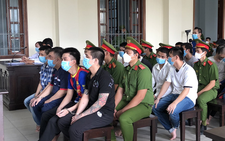 21 án tù sau vụ hỗn chiến với khẩu súng 'mua ve chai'