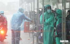 Vùng áp thấp gây mưa lớn ở Nam Trung Bộ, chiều nay không khí lạnh tràn về miền Bắc