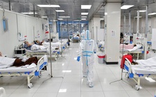 Bác sĩ Nga căng thẳng cực độ vì số ca nhiễm tăng cao