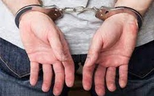 Bắt thư ký tòa vì... tự 'xuất bản' bản án