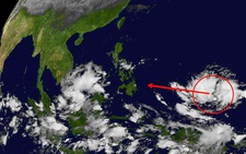 Áp thấp nhiệt đới ở phía đông Philippines hướng vào Biển Đông