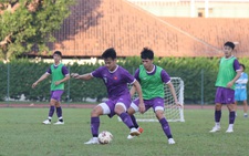 Tuyển Việt Nam trở lại sân tập chuẩn bị cho trận gặp Campuchia