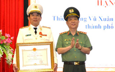Công an Đà Nẵng nhận Huân chương chiến công hạng nhì