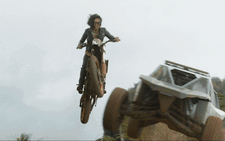 'Fast & Furious 9' thắng lớn tại Mỹ: Loạt phim đua xe hốt bạc suốt 20 năm